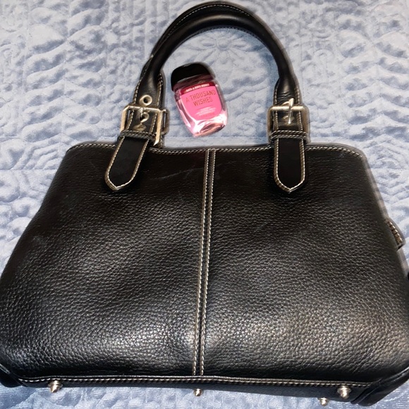 Dooney & Bourke Handbags - Dooney & Bourke